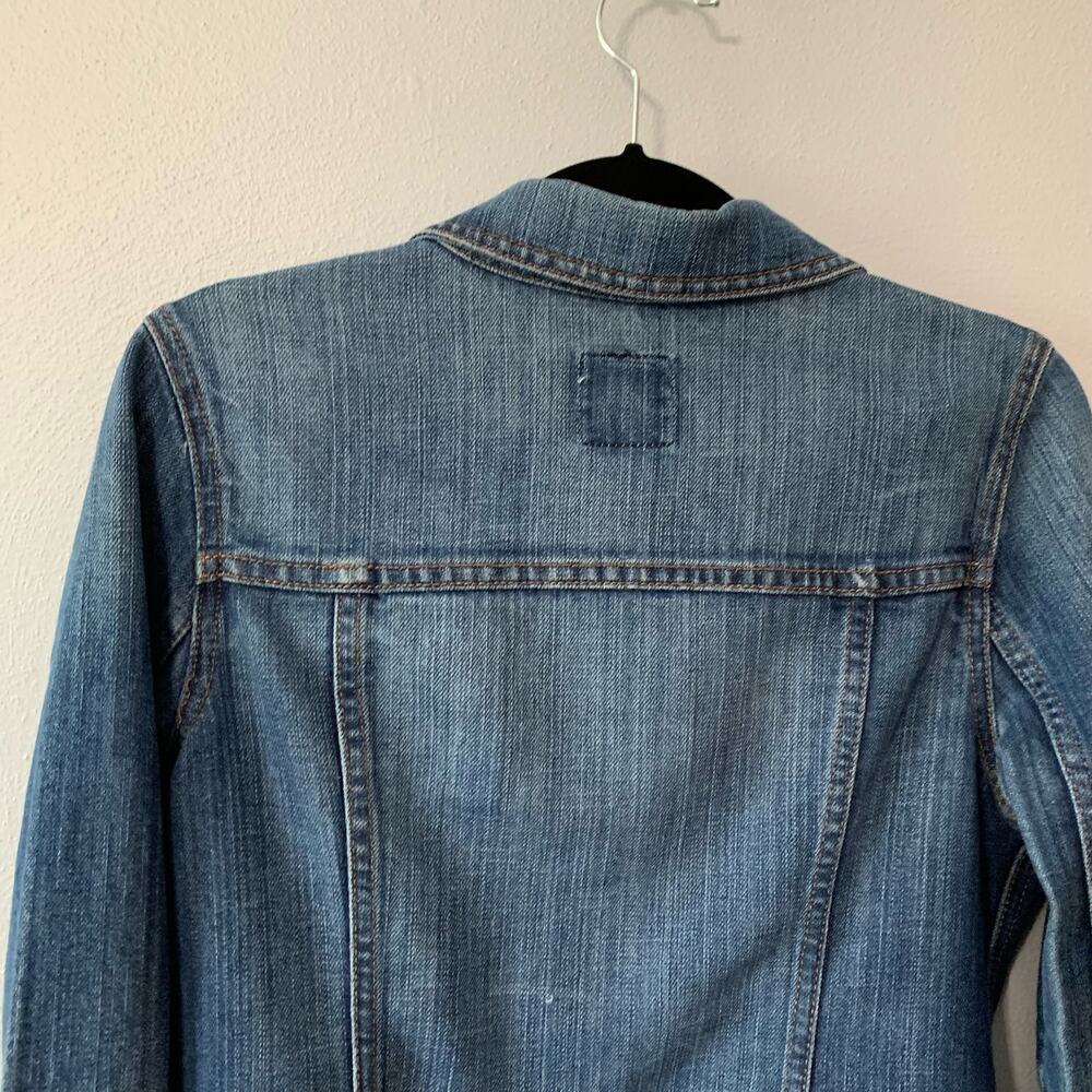Old Navy Women's Denim Jacket Medium Wash Trucker Style Sz M - Picture 6 of 16